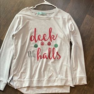 Long sleeve sweatshirt. Really soft